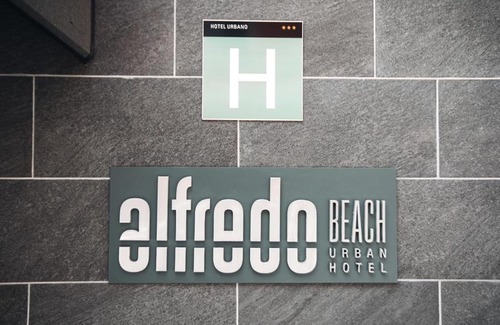 Las Palmas de Gran Canaria Hotel | Beach Hotel Alfredo
