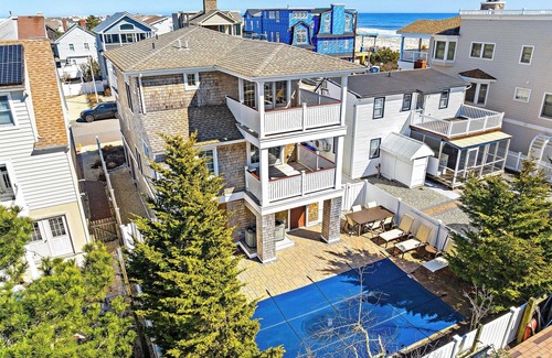 Beach Haven House | Beach Haven~ Ocean Block~ Nautical Beach House