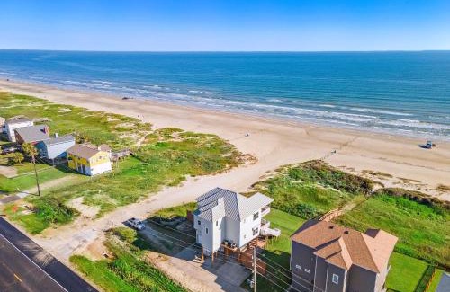 Miramar House | Beach Heaven