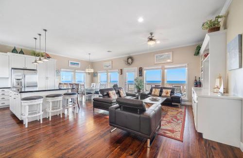 Miramar House | Beach Heaven