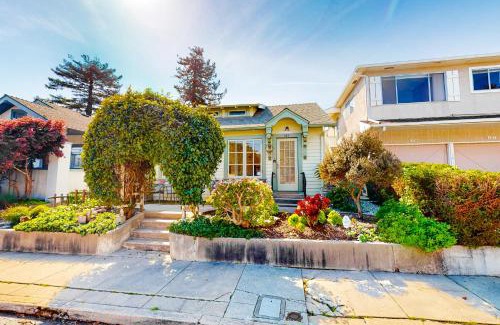 Beach Hill - Beach Flats House | Beach Hill Bungalow