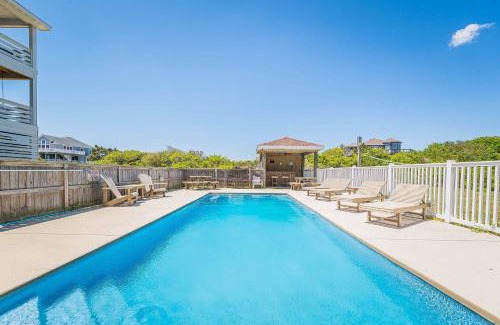 Whalehead Beach House | Beach Hive - Formerly Wings on a Prayer