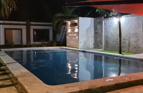 Playa San Diego House | BEACH HOME XL DECK POOL daily, 22hrs, weekly, monthly