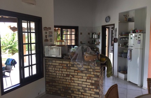 Itapoa House | Beach house 20 meters from the sea (2 grounds).