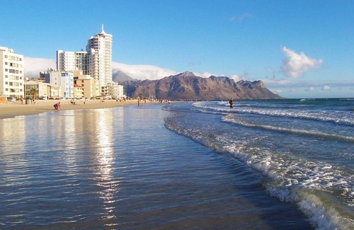 Strand House | Beach House - 8 Pax