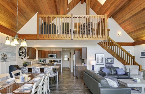 Blind Bay House | Beach House at Reedman Point