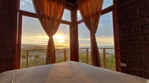 Caleta Cruz Villa | Beach house ballena Tower