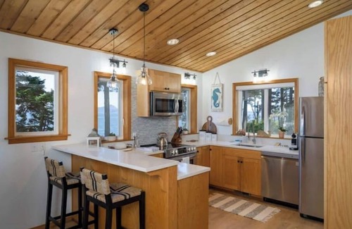 Lopez Island House | Beach House by the Sea