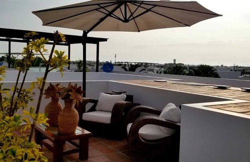 Asia House | Beach house Coral beach condominium 4 minutes from Asia boulevard