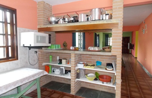 Maranduba House | Beach House for 15 people with pool, Wi-fi and SKY - Maranduba