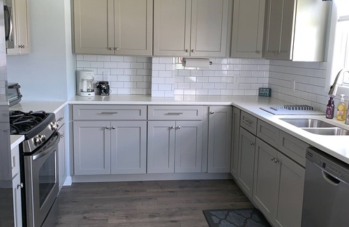 Warwick House | Beach House for rent - 4 houses down from Conimicut Beach park.