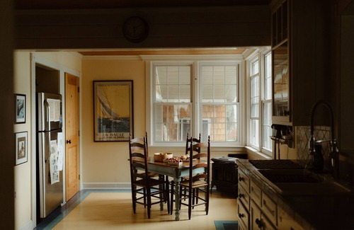 Northport Cottage | Beach House in Northport Village