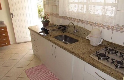 Governador Celso Ramos House | Beach House in Palmas - SC - 3 Bedrooms - 200 meters from the sea