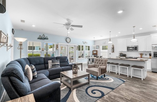 Riviera Beach House | Beach House - Lazee Daze by PHG