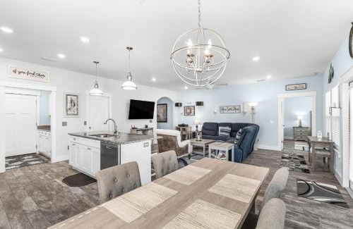 Riviera Beach House | Beach House - Lazee Daze by Panhandle Getaways