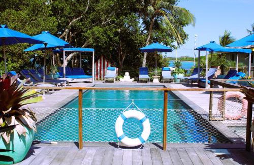 Poum Cabin | Beach House Lodge