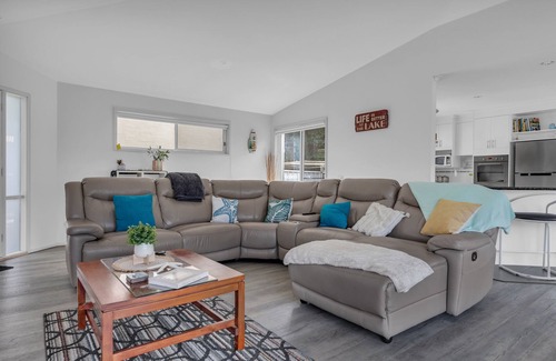 Merimbula House | Beach House Merimbula - Heated Pool, Pet Friendly, Sleeps 10