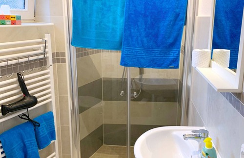 Itzehoe Apartment | Beach House mit Kostenlosem Parkplatz, Zentral