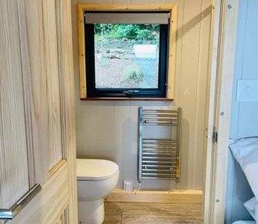 Kilmun Apartment | Beach House Pods