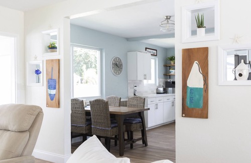 Delray Beach House | Beach House, Salt Water Pool, Outdoor Kitchen, Tiki Bar & optional Guest House