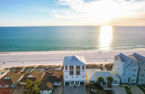 Crescent Beach House | Beach House - Sugar Sands by Panhandle Getaways