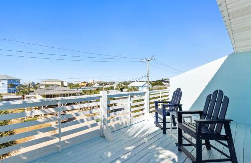Bahama Beach House | Beach House - Sunset Paradise by Panhandle Getaways