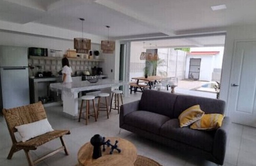 San Diego Cottage | Beach House Via Costera 3 Surf City San Diego