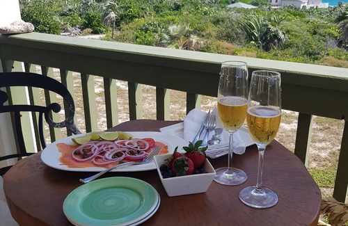 Clarence Town House | Beach House w/Hot-Tub & Spectacular Ocean Views!