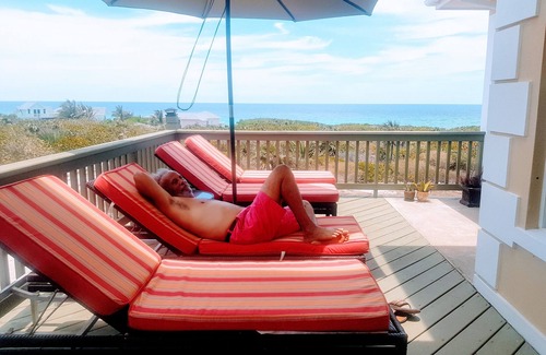 Clarence Town House | Beach House w/Hot-Tub & Spectacular Ocean Views!