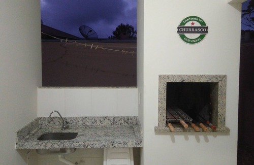 Meia Praia House | Beach house wi-fi near Beto Carrero, 3 bedrooms w / air cond and smart tv.