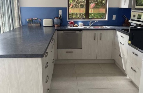 Paraparaumu Beach House | Beach House with an oceanview!