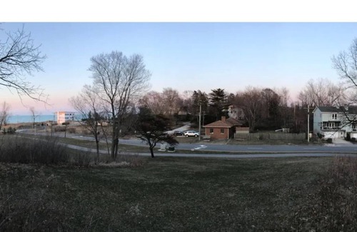 Miller Beach House | Beach House with beautiful views of Lake Michigan