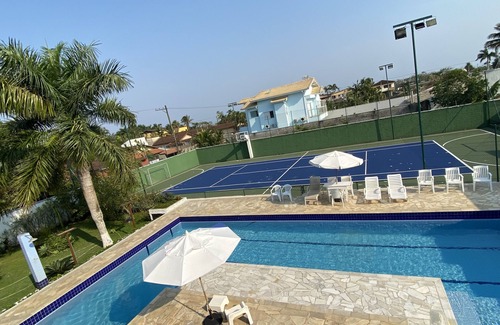 Boraceia House | Beach house with large pisicina, tennis court, squash and with 9 rooms.