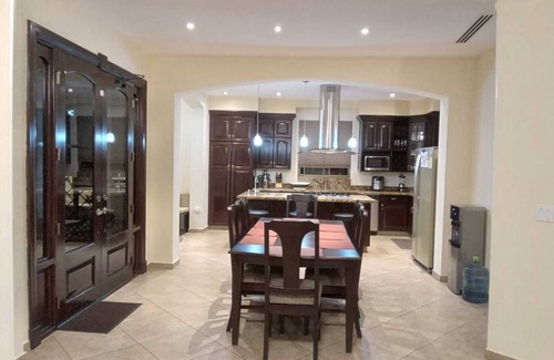 El Palmar House | Beach House with Ocean View - Rooftop Jacuzzi & Pool - Concierge Service