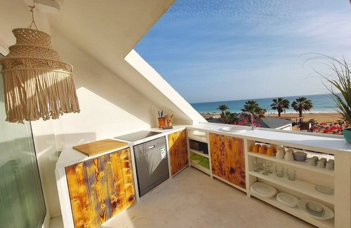 Santa Maria Apartment | Beach house with spectacular ocean view!