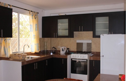 Punta Blanca House | Beach House with swimming pool in Barandua
