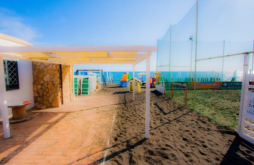 Ladispoli House | Beach in Ladispoli center, 20 minutes Rome, San Pietro by train, no car needed