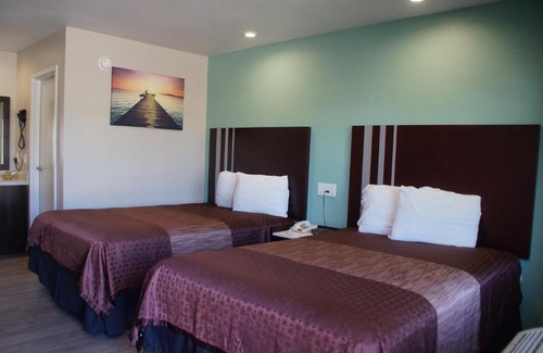 East Village Hotel | Beach Inn