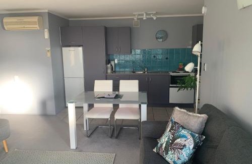 Onerahi Apartment | Beach Lane Apartment