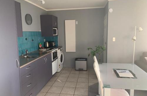 Onerahi Apartment | Beach Lane Apartment