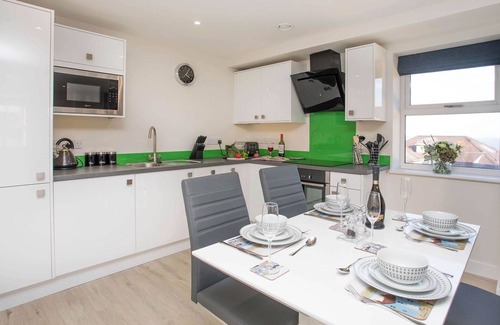 Benllech Apartment | Beach Lookout