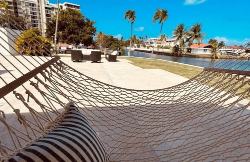 Sabana Abajo Villa | Beach Mansion