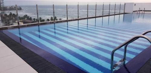 Mount Lavinia Apartment | Beach Mount Apartment (Blue Ocean Apartment)