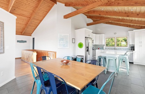 Ocean Bay Park House | BEACH PARADISE FOR FAMILY OR GROUP GETAWAY