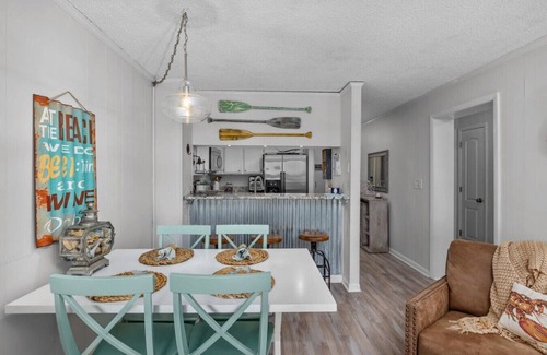 Windy Hill Apartment | Beach Path Access! Oceanfront w/Pool, Views Galore. Close to Golf & Tournaments