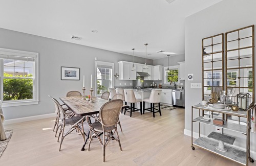Arundel House | Beach Plum-Elegant Coastal Escape