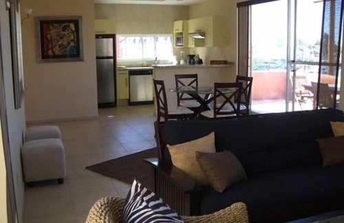 La Paz Condo | Beach, Pool, Golf, Fishing and Sea-Life Adventures!