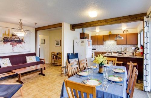 Newport House | Beach Retreat - Lower Retreat