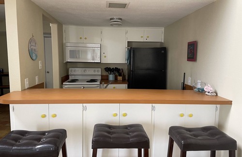 Matagorda Condo | Beach Retreat Minutes to the Beach and just steps to the Pool!