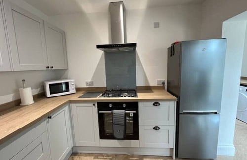 Lowestoft House | Beach retreat! Nestled in the heart of Pakefield, two minutes walk to the Beach!